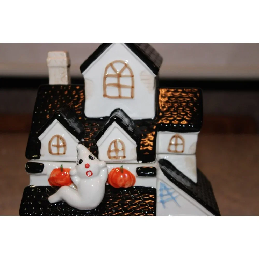 Cookie Jar - Haunted House